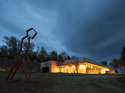 Emptyness sculpture by Jakub Flejšar — view 10