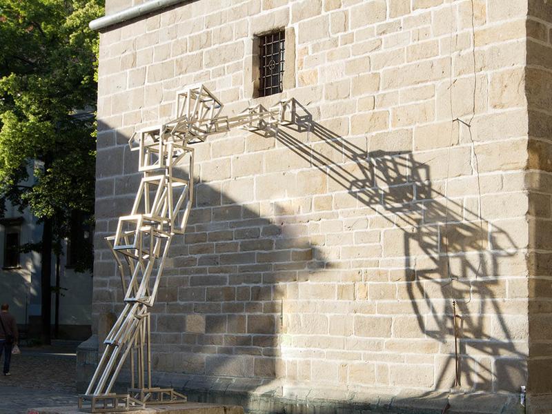 Místodržitel — sculpture by Jakub Flejšar