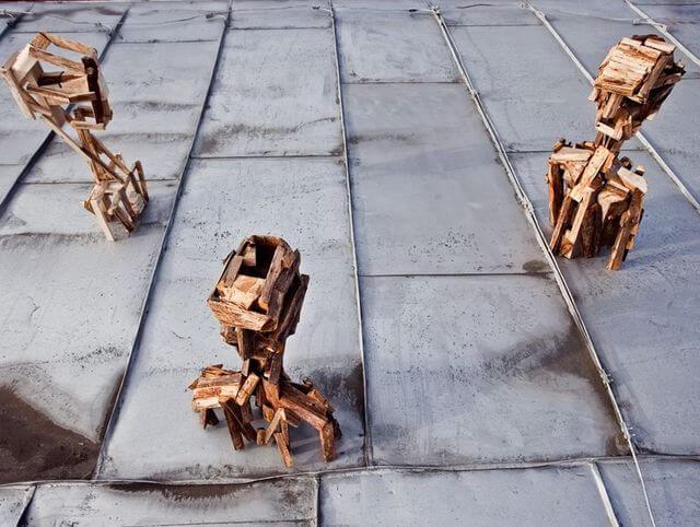 Heads — sculpture by Jakub Flejšar