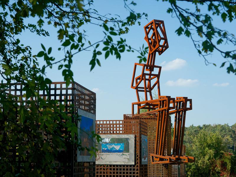 Garden Complex Botanicus — sculpture by Jakub Flejšar